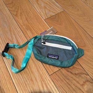 Patagonia Ultralight Black Hole Mini Hip Pack NWT